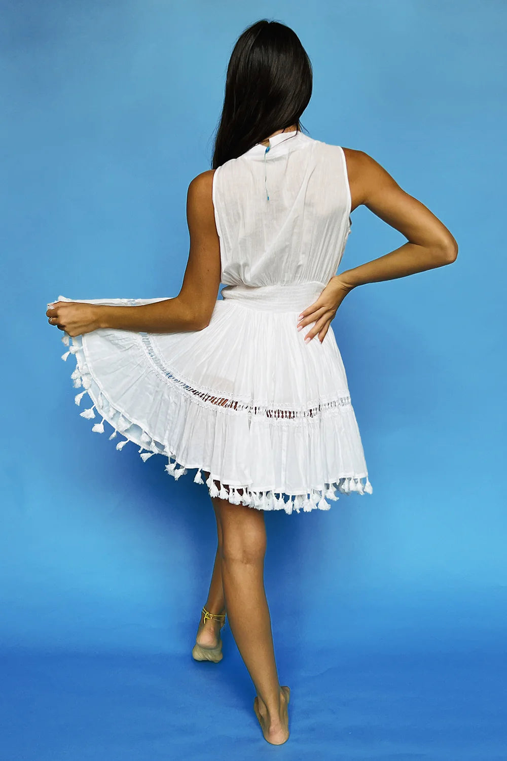 Short sleeveless dress