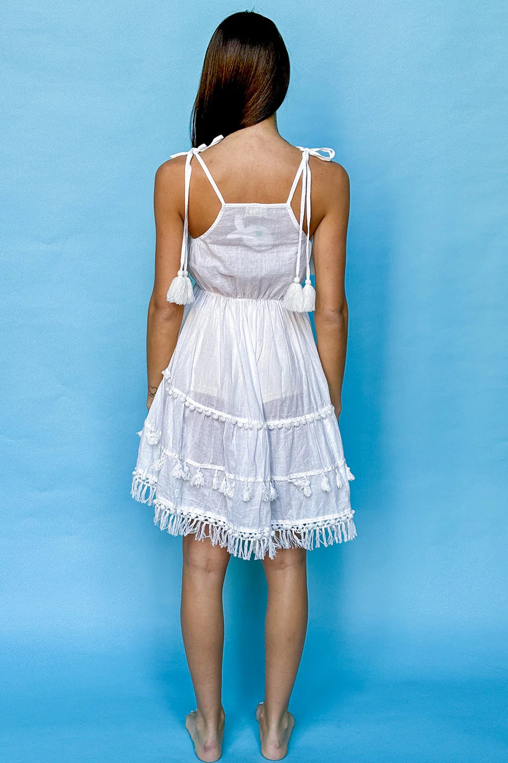 Short dress with straps