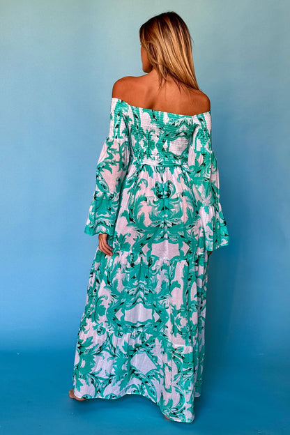 Long dress with off-the-shoulders